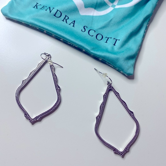 Kendra Scott Jewelry - Kendra Scott Sophee Drop Earrings In Silver